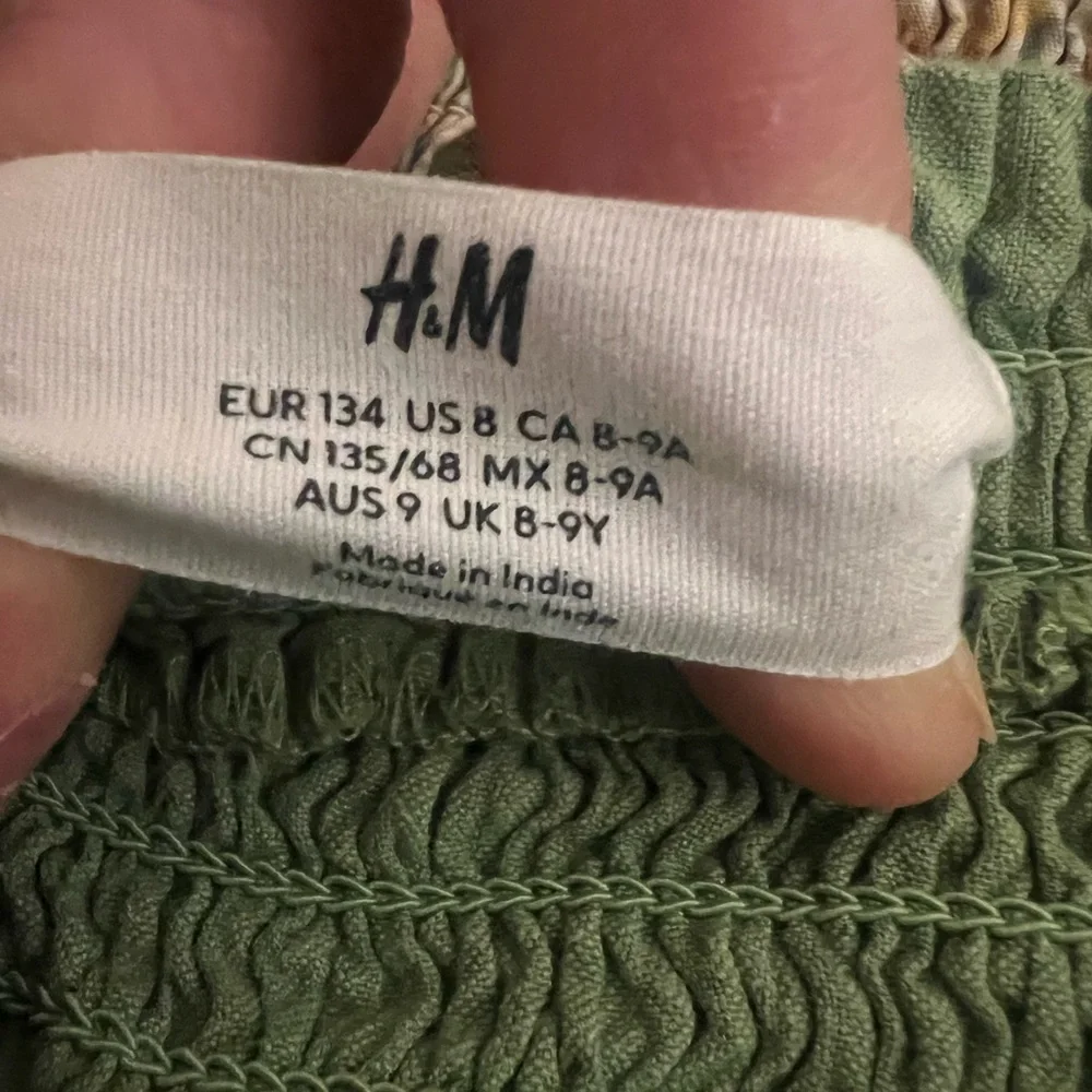 Beautiful Rompers - Picture 4 of 5